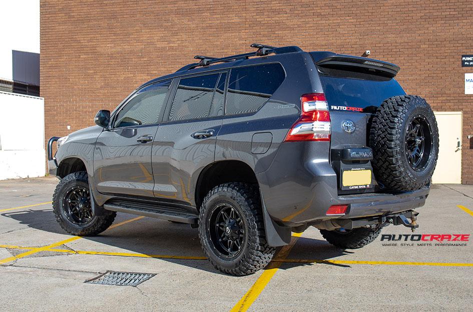 TOYOTA-PRADO-HOSTAGE-MATTE-BLACK